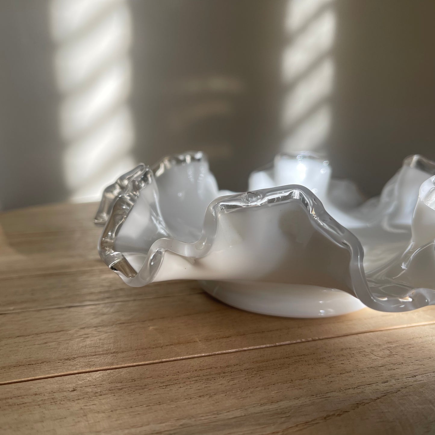 Ruffled Milk Glass Bowl (Sm)