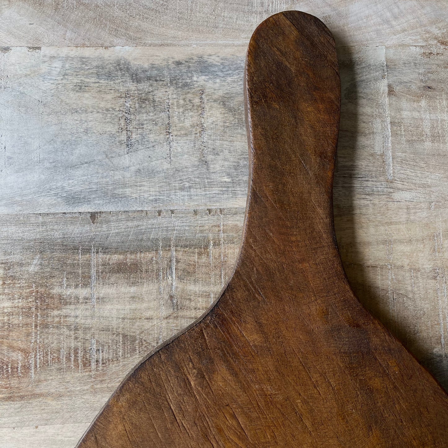 Rustic Board in Round