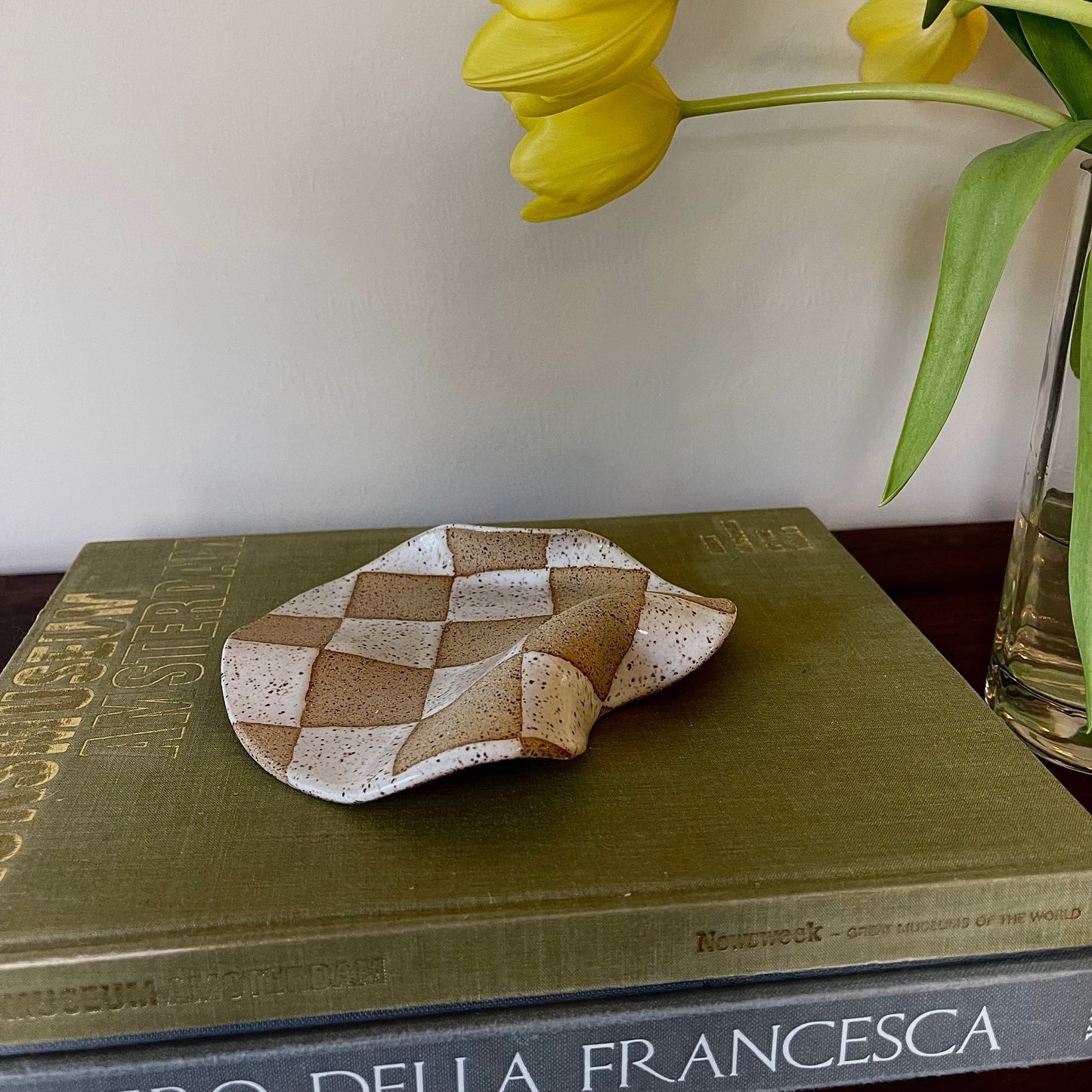 Checkered Wavy Dish