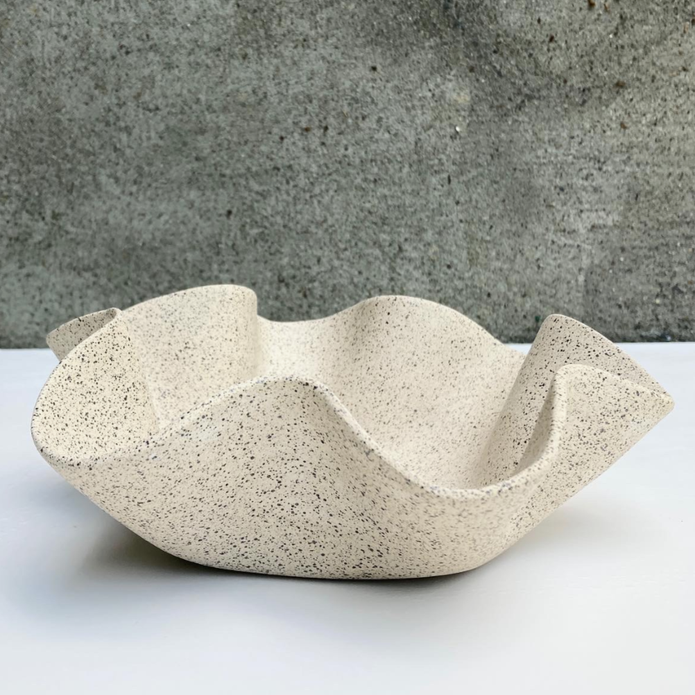 Speckled Wavy Dish